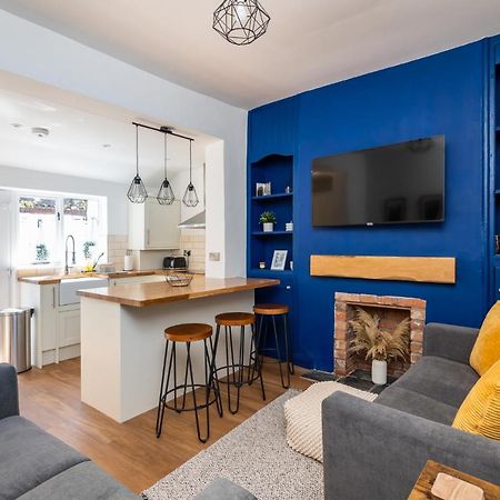 Stylish, Centrally Located Terrace - Pass The Key York Ngoại thất bức ảnh